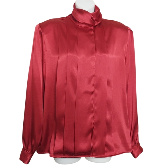 Karen Scott Tops - 🔵BOGO FREE🔵 Karen Scott Top Red Holiday Sz 8